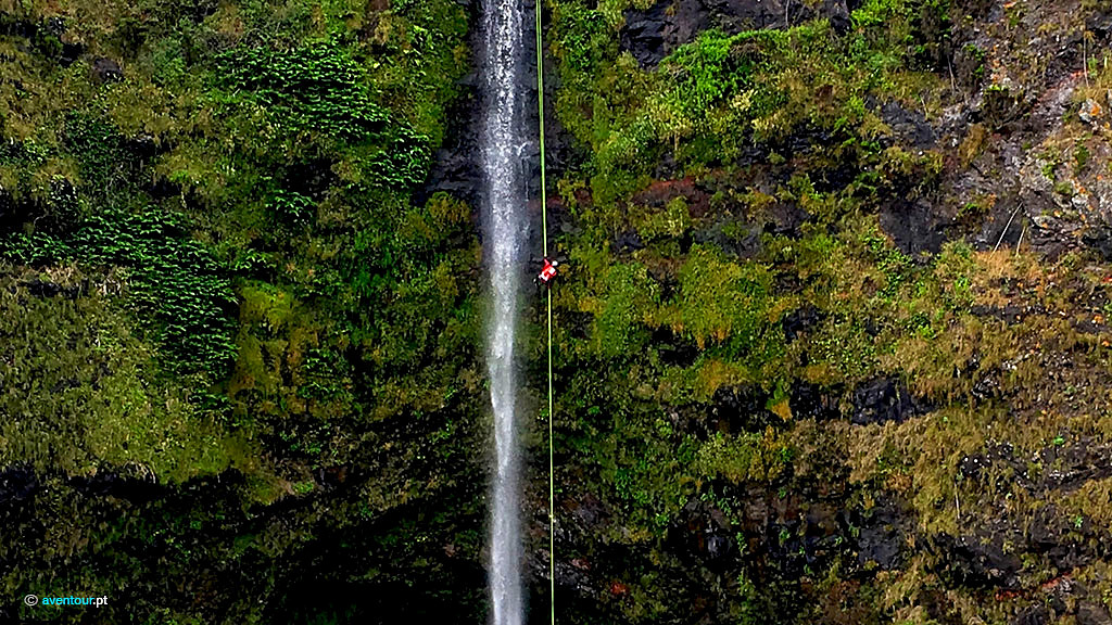 Canyoning Avançado na Ilha de São Jorge - Açores