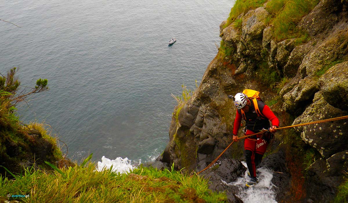 Canyoning Guides in São Jorge Island in Azores