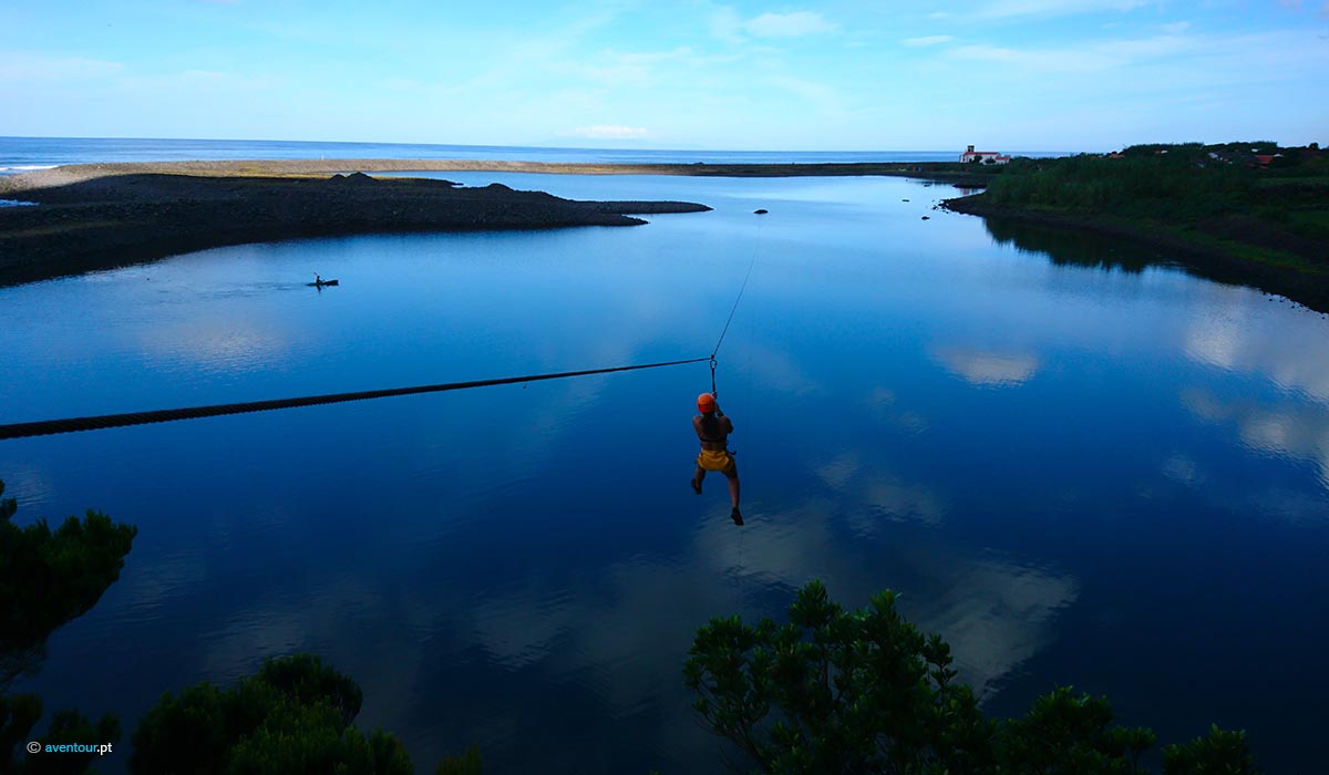 Slide na Ilha de São Jorge nos Açores